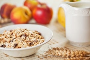 Comidas para diabeticos: desayuno con cereal y leche